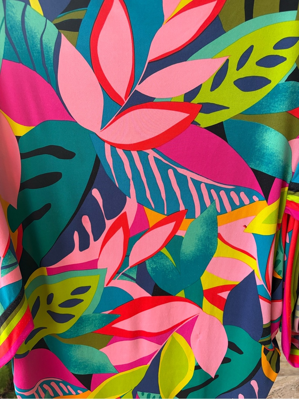 TRINA TURK Beautiful Vibrant Cover Up Dress SZ Large - Picture 3 of 4